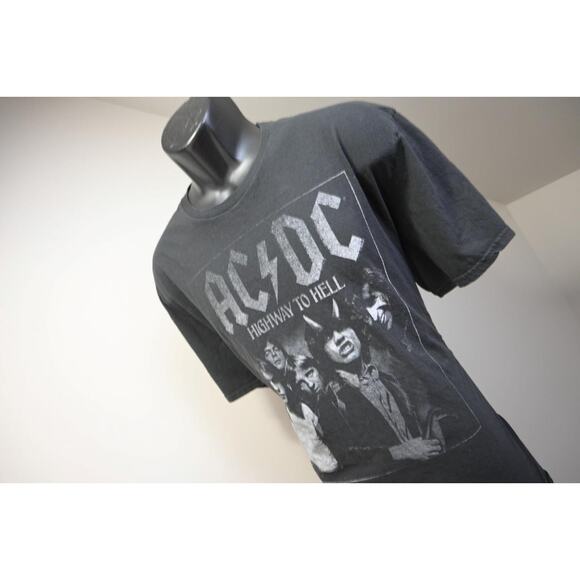 ACDC Highway to Hell Concert Tee Shirt Short Sleeve Black Graphic Mens XL-2XL - Picture 2 of 8
